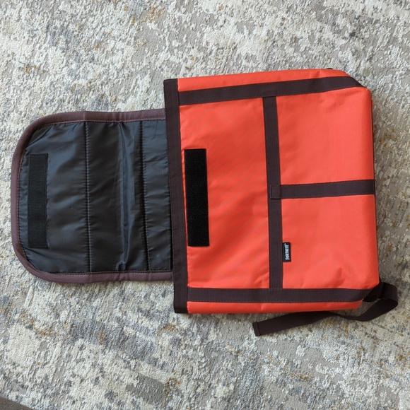 Fortnite Special Delivery Back Bling backpack - Picture 4 of 6